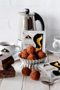 Scopri di più sull'articolo Tartufini al caffè e cioccolato